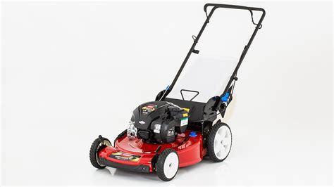 Honda vs. Toro: Who Makes the Best Push Mower? - Consumer Reports