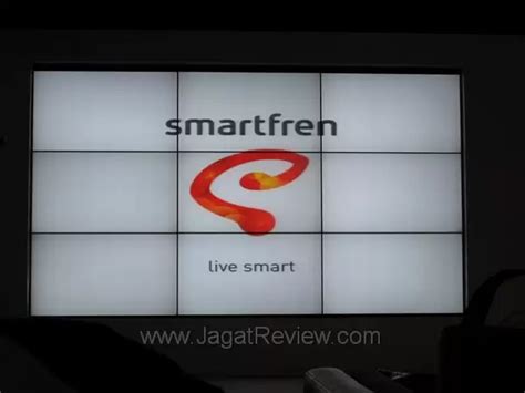 Smartfren: Logo Baru dan Kerja Sama Baru | Jagat Review