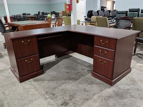 L Shaped Desk With Keyboard Tray And Drawers : A desk keyboard tray ...