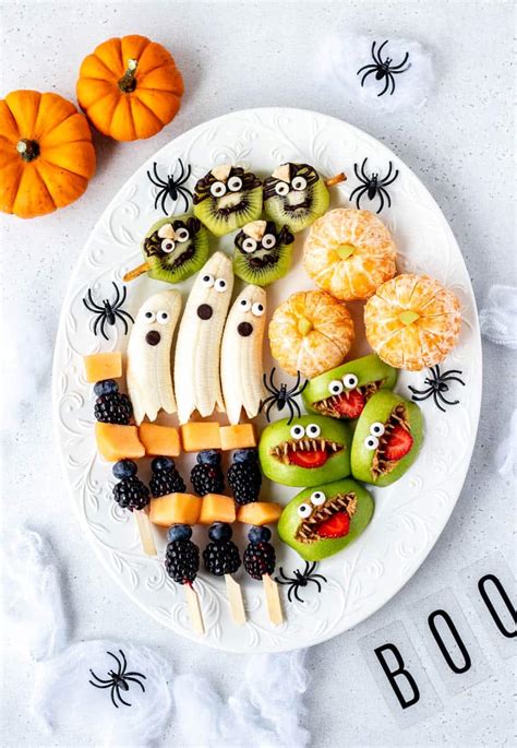 Halloween Fruit Tray Ideas {A Healthy Halloween Snack}!