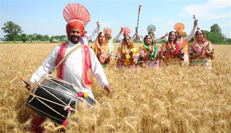 Baisakhi 2019: WhatsApp messages and wishes to send to your loved ones ...