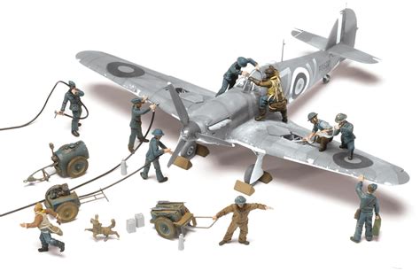 Airfix 1/48 WWII RAF Ground Crew # A04702 - Plastic Model Kit from ...