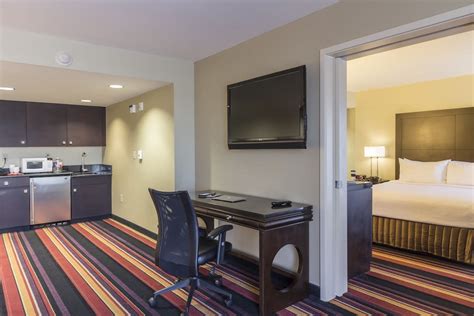 Clarion Hotel New Orleans - Airport & Conference Center, Kenner ...