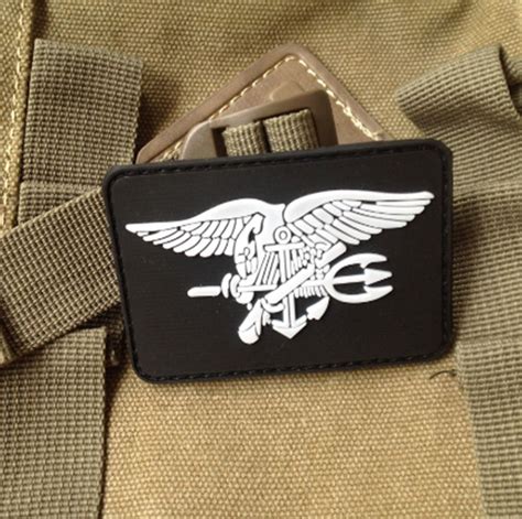 US NAVY SEAL Team Patch Black Naval Special Warfare Badge Velcro Rubber ...