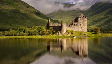 Explore Scotland's historic castles - World Travel Guide