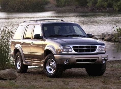 2000 Ford Explorer Price, Value, Depreciation & Reviews | Kelley Blue Book