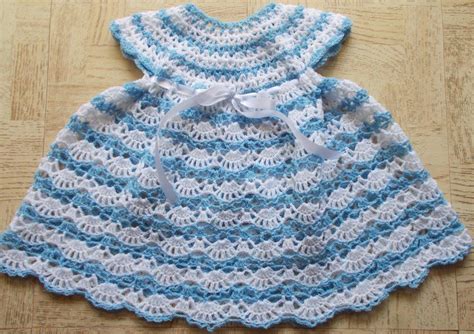 Baby's Shelled Dress Free Crochet Pattern ⋆ Free Baby Crochet