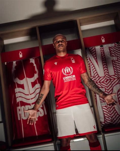 Dede Ayew unveiled by Nottingham Forest - Theirson Diary