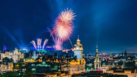 Ultimate guide to Edinburgh's festivals | loveexploring.com