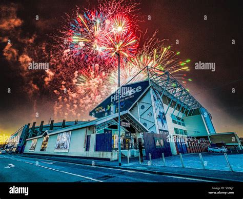 Leeds united elland road stadium hi-res stock photography and images ...