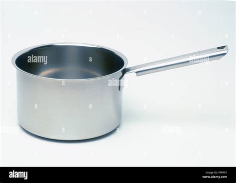 Stainless steel saucepan Stock Photo - Alamy