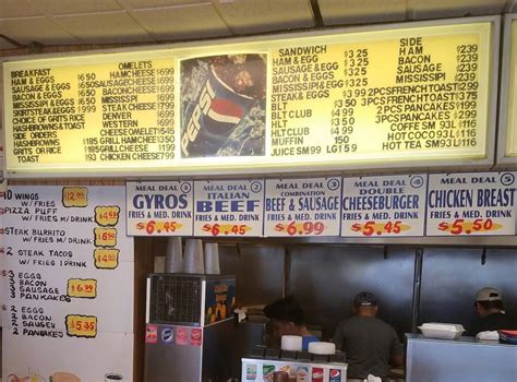 Maywood Express | 2 S 5th Ave, Maywood, IL 60153, USA