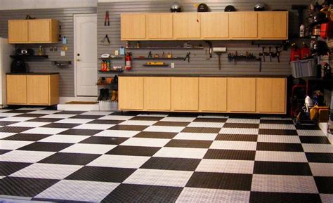 checker board garage floor | Garage floor, Garage flooring options ...