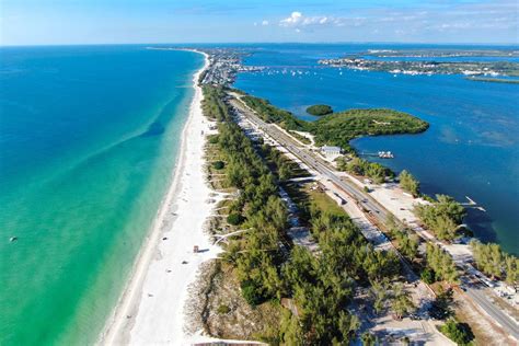 The 10 Best Small Towns in Florida | Beach town, Best places to travel ...