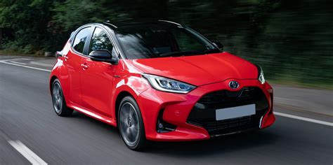 New Toyota Yaris Hybrid 2022