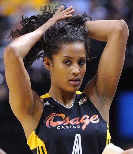 Skylar Diggins | Beautiful women, Skylar diggins, Sports women