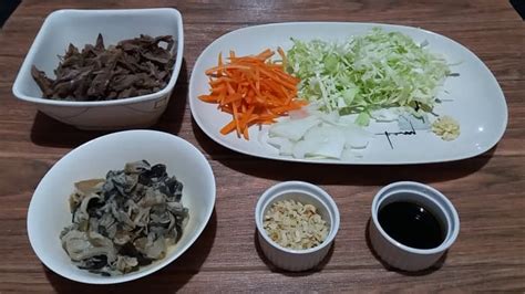 How to Make Duck and Vegetable Stir-Fry With Kecap Manis - Delishably