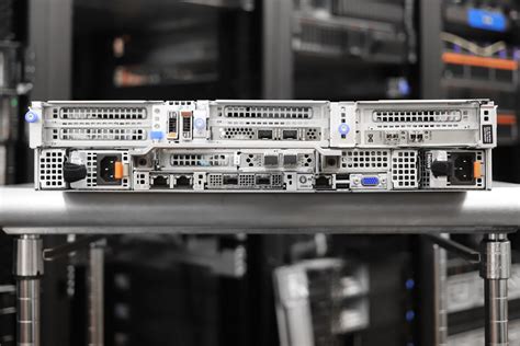 Dell EMC PowerEdge R750 Server Review - StorageReview.com