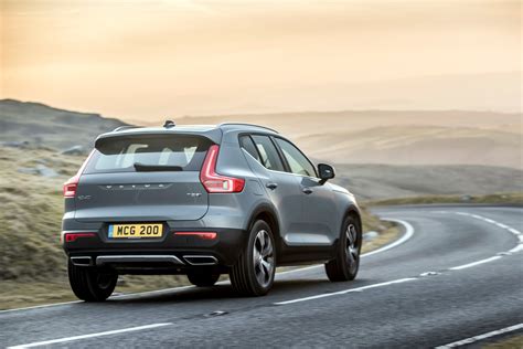 UK Drive: The Volvo XC40 Recharge is an appealing plug-in SUV - AOL