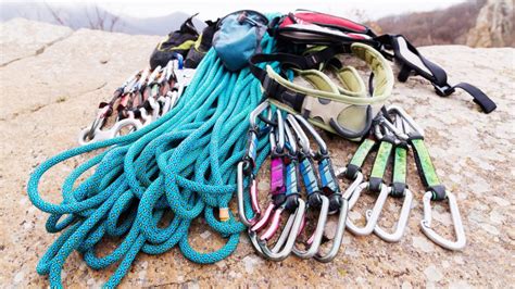 Rock Climbing Carabiner: Your Ultimate Guide - Climbing Codex