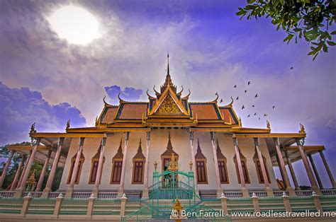 Travel Photo of the Day: Royal Palace, Phnom Penh » ROAD LESS TRAVELLED