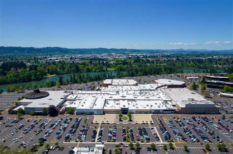 Valley River Center, Eugene, OR 97401 | CommercialSearch.com