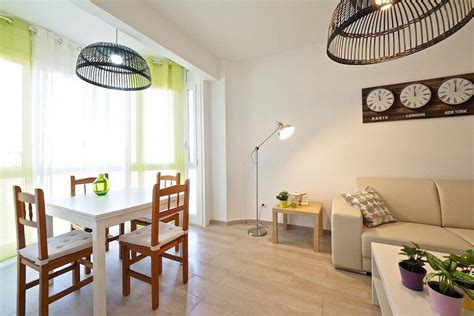 AMAZING APARTMENT CLOSE TO CAMP NOU - Events and guide Barcelona