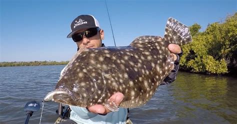 How To Catch Flounder In The Summer (Best Spots, Lures, & More)