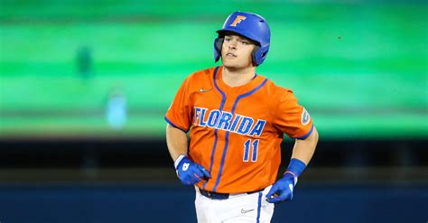 Florida's Freshman Catcher Can't Stop Hitting Home Runs - FanBuzz