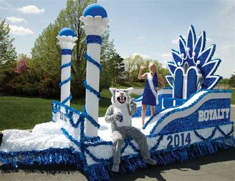 12 Fun Homecoming Parade Float Ideas | Anderson's Blog