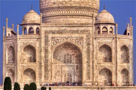 Architecture of Taj Mahal, Layout of Taj Mahal in Agra City