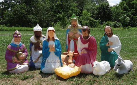 Lighted Outdoor Nativity Scene : Not Currently Available - Yonder Star ...