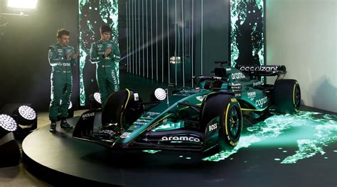 AMF1 reveals the AMR23 at its new Silverstone HQ - Aston Martin F1 Team ...