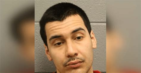 Prosecutors: Chicago Bank Robbery Suspect Handed Teller ID