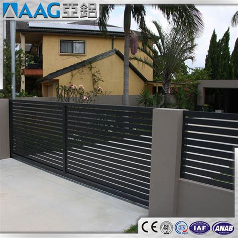 China House Aluminium/Steel Sliding Gate Design - China Aluminum Door ...