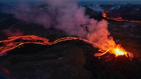 2,200 earthquakes in Iceland in 24 hours: What it means for the region ...