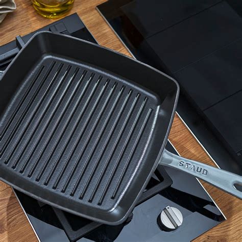 Buy Staub Cast Iron - Grill Pans American grill | ZWILLING.COM