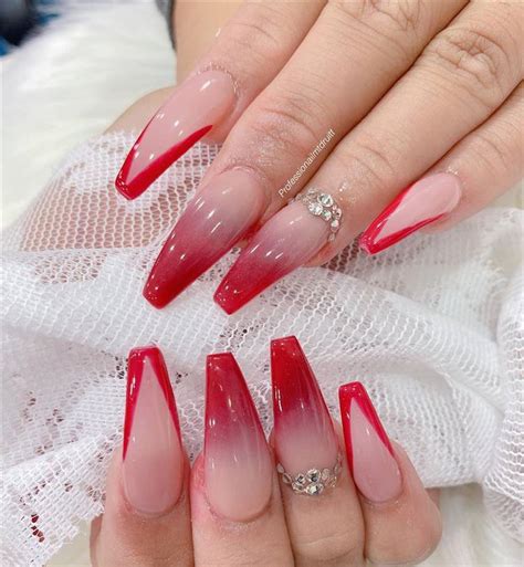 20 Trendy Red Nail Designs You Must Have This Year | Women Fashion ...