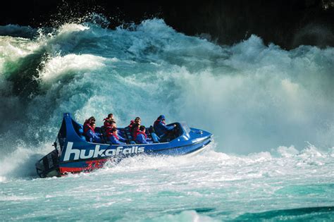 Huka Falls Jet Ride - Taupō's Favourite Jet Boat Adventure in NZ