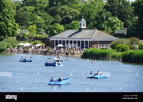 Serpentine Lido and lake, Hyde Park, London, England, UK Stock Photo ...