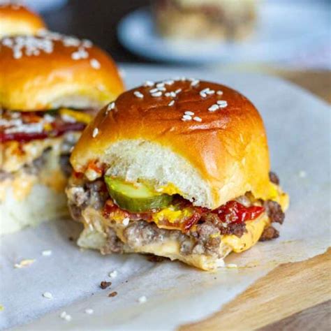 Bacon Cheeseburger Sliders Recipe - Home. Made. Interest.