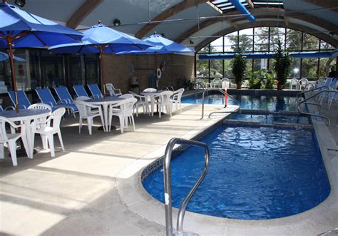 Holly Tree Resort West Yarmouth Indoor Pool - East Coast Condo Rentals