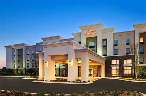 HAMPTON INN & SUITES HUNTSVILLE / RESEARCH PARK AREA $126 ($̶1̶5̶5̶ ...