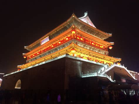 Xi'an Drum Tower stock image. Image of ming, night, fortification ...