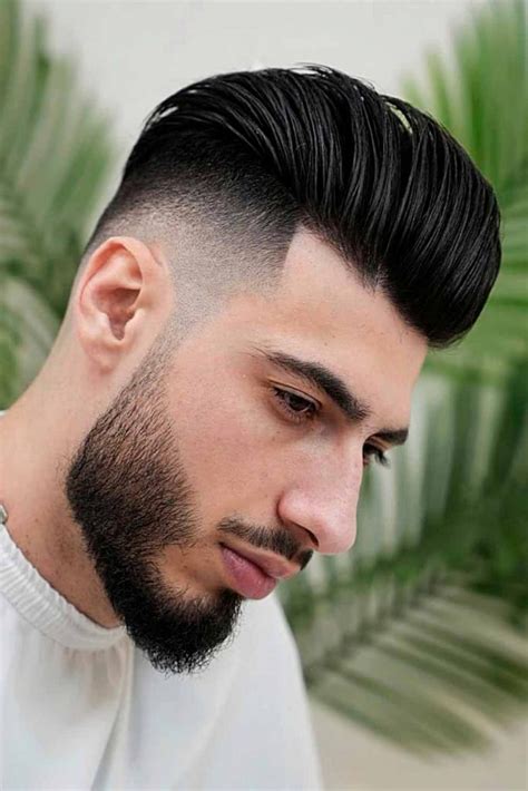 Short Haircuts For Men With Thick Hair 2022