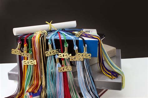 Adult Graduation Tassels - High School & College | Tassel Depot