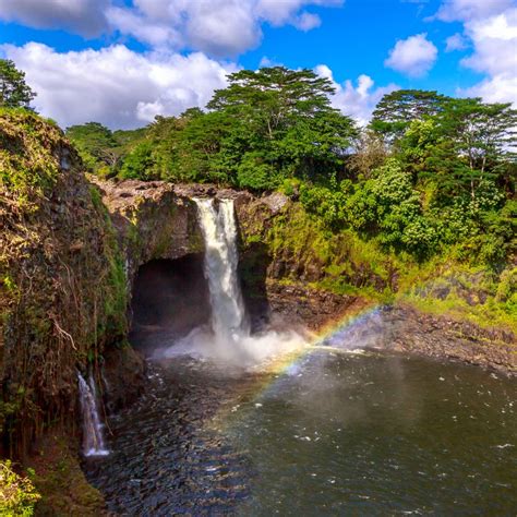 Rainbow-Falls-Big-Island-Hawaii ⋆ Hawaii Volcano Expeditions