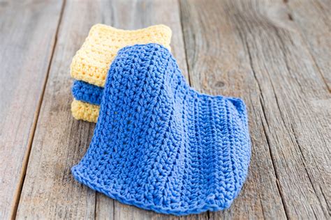 A Single Crochet Dishcloth Pattern for Beginners – Pop and Thistle