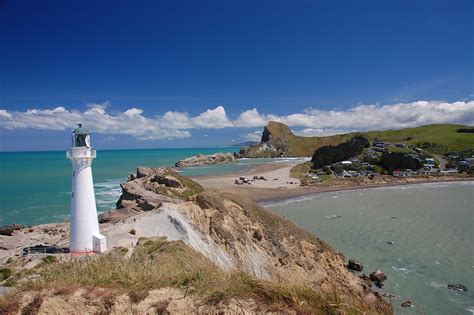 Castle Point Lighthouse | Pierre Roudier | Flickr