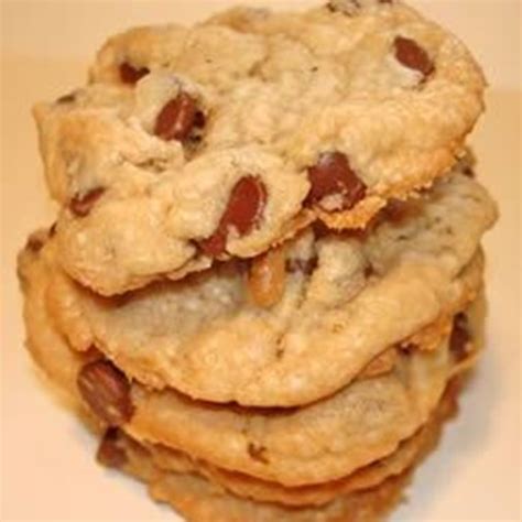 Buttermilk Chocolate Chip Cookies - Yum Taste